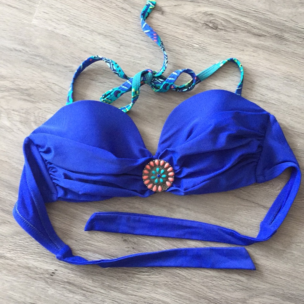 Xhiliration royal blue bikini top large
